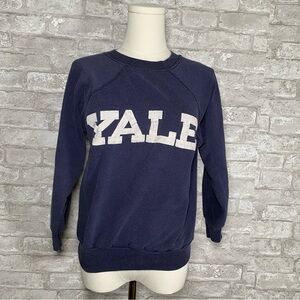 Vintage Yale Navy Blue crewneck Sweatshirt women’s size medium made in USA